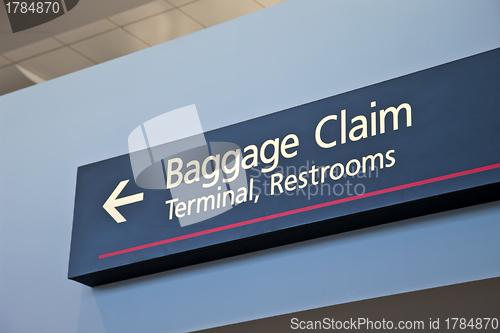 Image of baggage claim sign