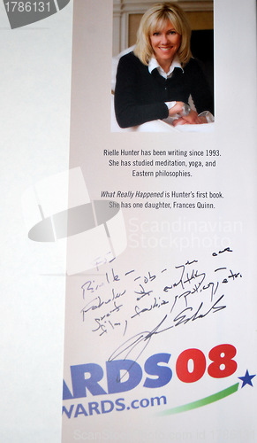 Image of John Edwards signature,