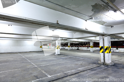 Image of parking garage