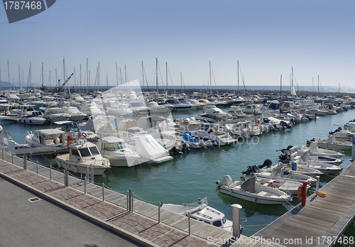 Image of harbor scenery