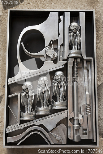 Image of HR Giger sculpture