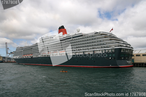 Image of Cunard's Queen Victoria.