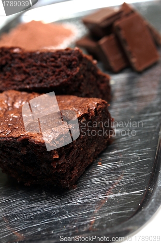 Image of some brownies with their ingredients