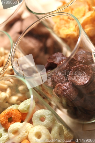 Image of a mix of breakfast cereals