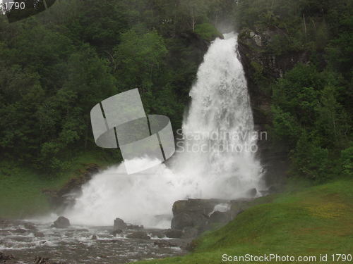 Image of Steinsdalsfossen 30.06.2001_1