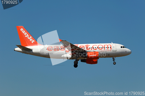 Image of easyJet Airbus A319