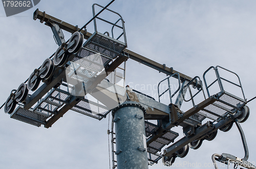 Image of Mast of a chairlift