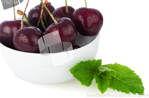Image of Cherries in bowl