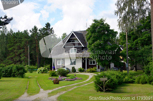 Image of The wooden house
