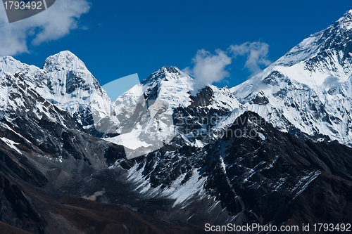 Image of Himalaya peaks: Pumori, Changtse, Nirekha and side of Everest