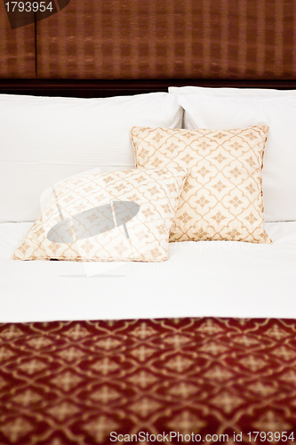 Image of Pillows in Hotel bedroom