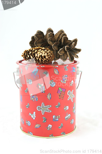 Image of Christmas tin