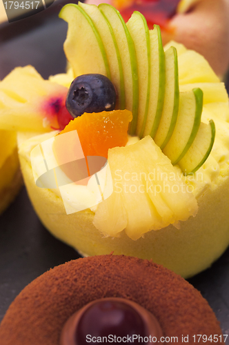 Image of fresh berry fruit cake