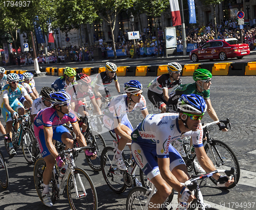 Image of The Peloton in Paris