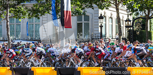 Image of The Peloton in Paris