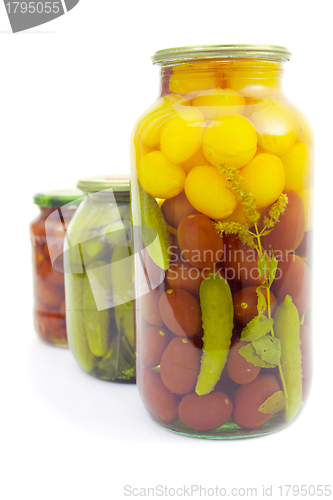Image of The various vegetables preserved with mint