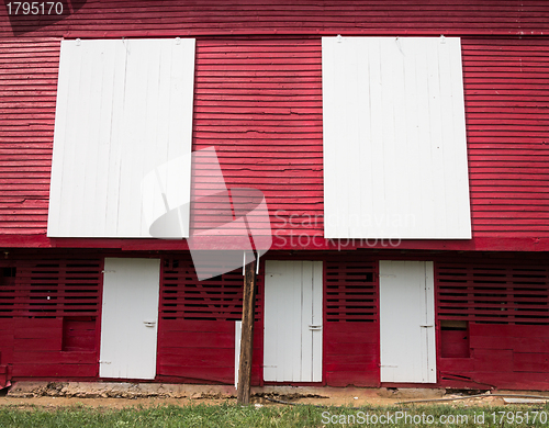 Image of Traditional US red painted barn on farm