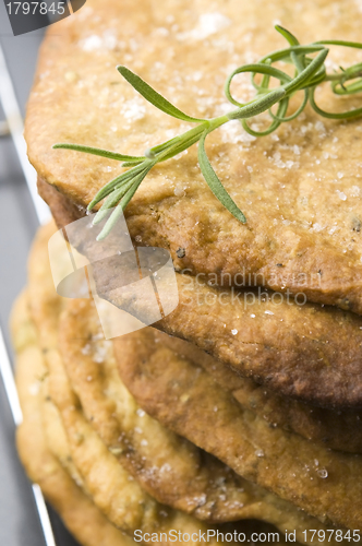 Image of Homemade rustical crackers with rosemary