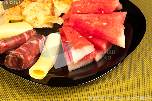 Image of Melon with cold meat