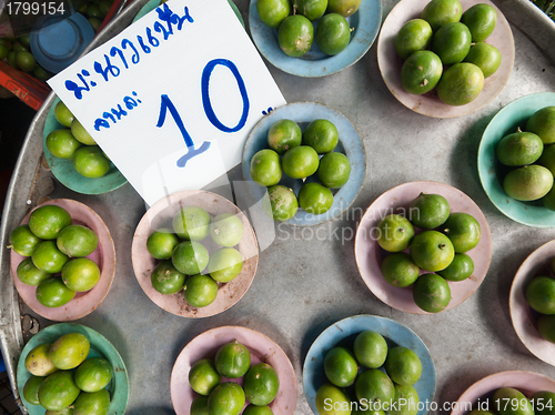 Image of Green lemons