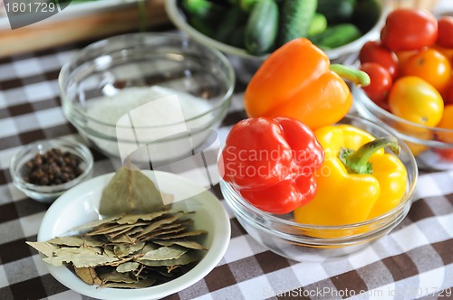 Image of bay leafs