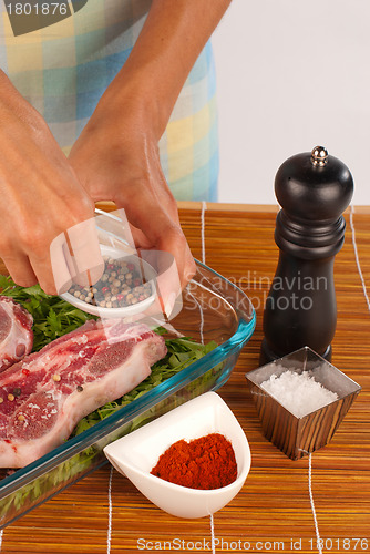 Image of Seasoning with pepper