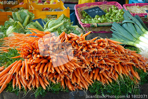 Image of Carrots in a market