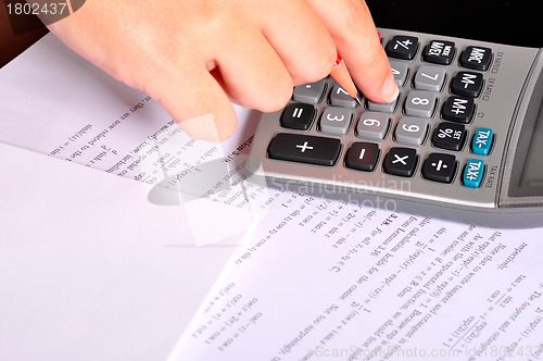 Image of Calculator Next to Maths Exercices