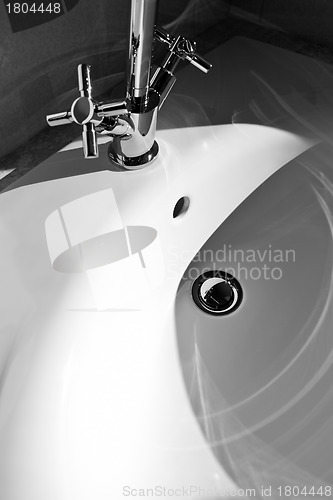 Image of faucet and sink