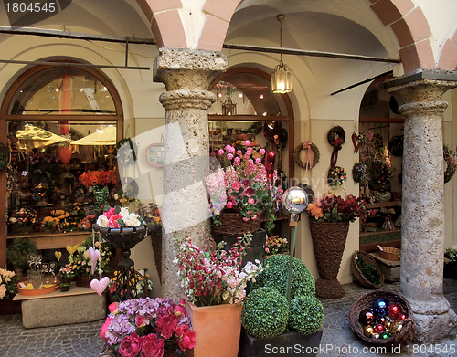 Image of deco shop