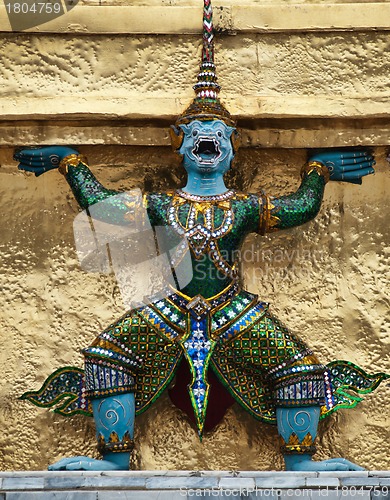 Image of Bangkok grand palace statue