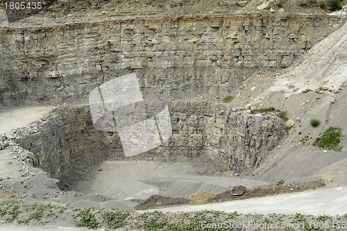 Image of stone pit walls