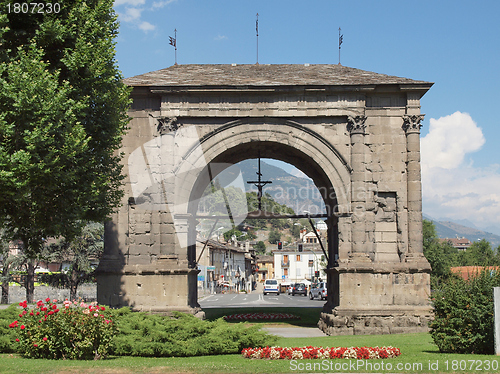 Image of Arch of August Aosta