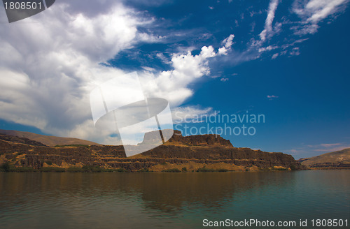 Image of Horse Thief Lake