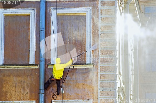 Image of Cleaning service worker 