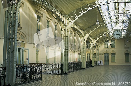 Image of Railroad Station hall 