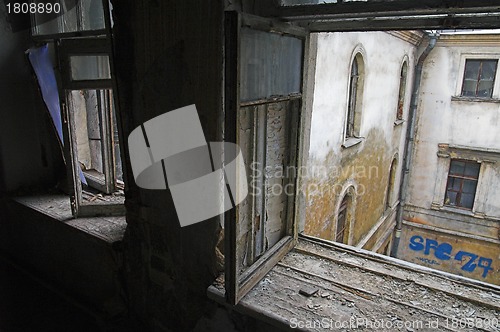 Image of window in abandoned house