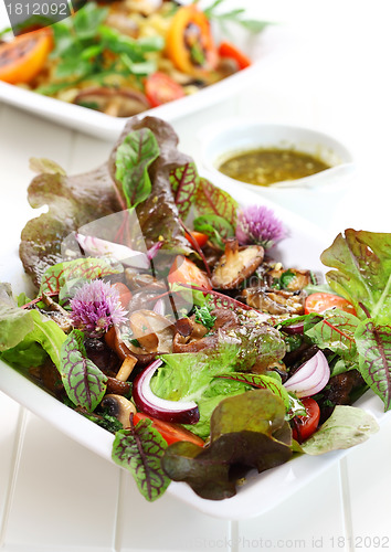 Image of Low calorie salad with mushrooms