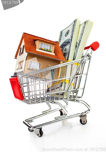 Image of shopping cart and house