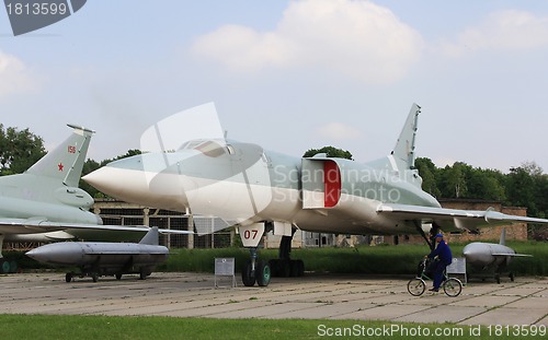 Image of Supersonic bomber