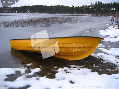 Image of Boat in winter