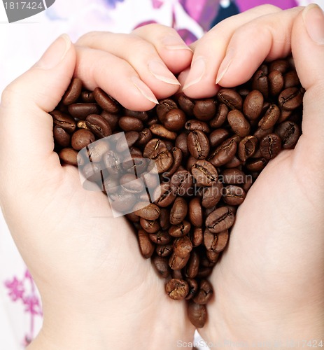 Image of Heart coffee grains