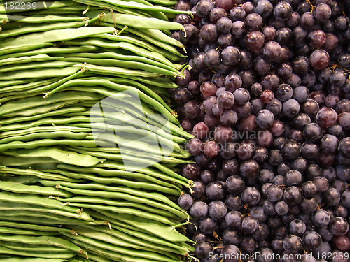 Image of Fruit shop - beans and grapes