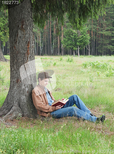 Image of Person reads book