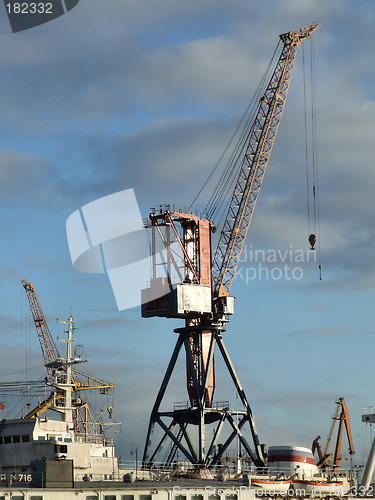 Image of Crane at a cargo harbor in Russia