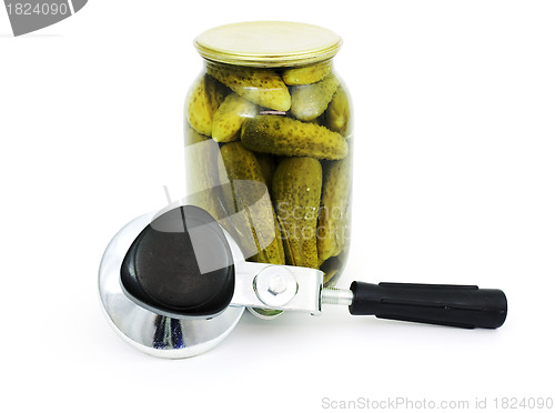 Image of Canned food and the machine to seal canned food