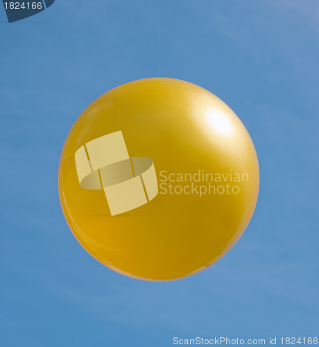 Image of Ball of golden colour