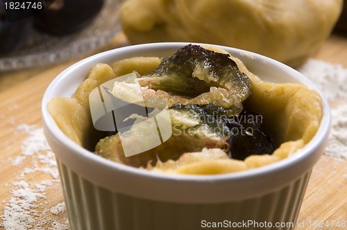 Image of Plum tart ingredients