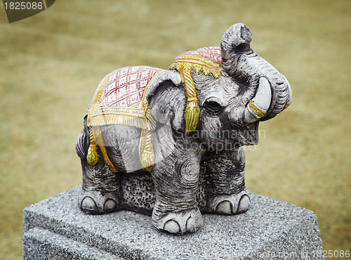 Image of Concrete sculpture - old Indian elephant