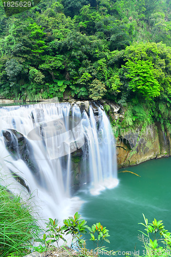 Image of waterfall in taiwan